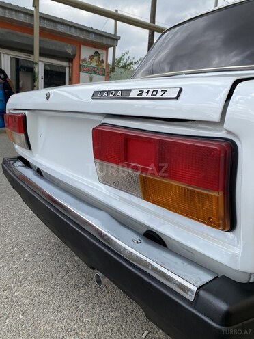 LADA (VAZ) 2107-5
