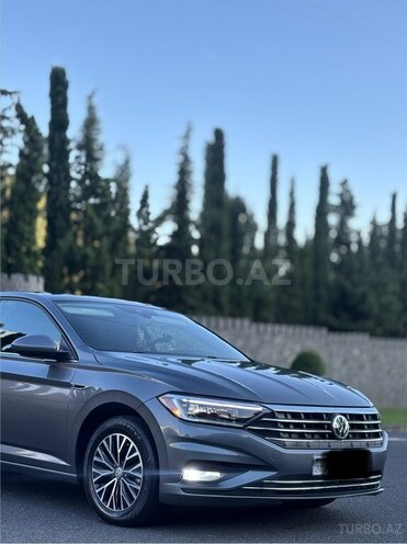 Volkswagen Jetta-8