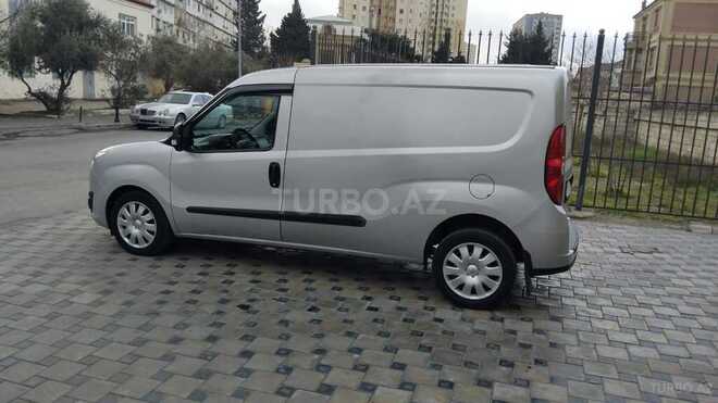 Fiat Doblo-5