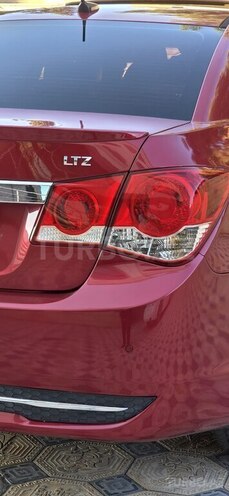 Chevrolet Cruze-8