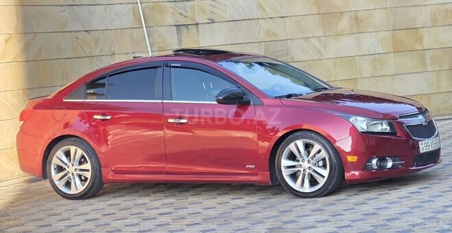 Chevrolet Cruze-13