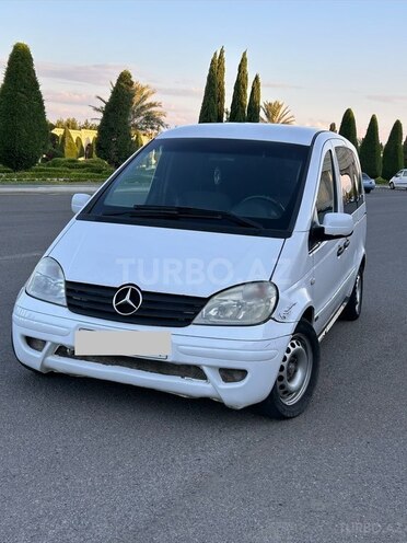 Mercedes Vaneo-2