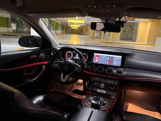 Mercedes E 220 d-8