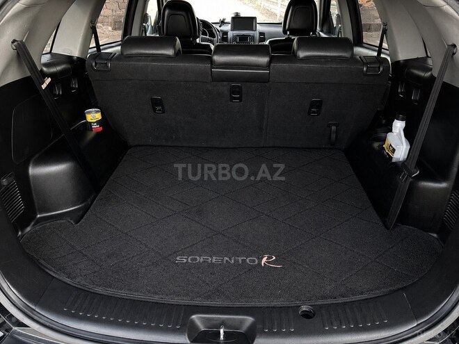 Kia Sorento-19