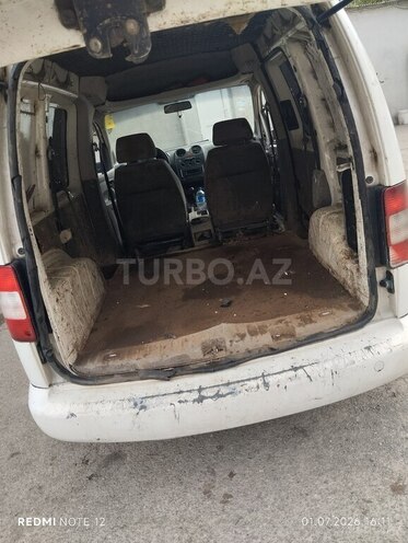 Volkswagen Caddy-6
