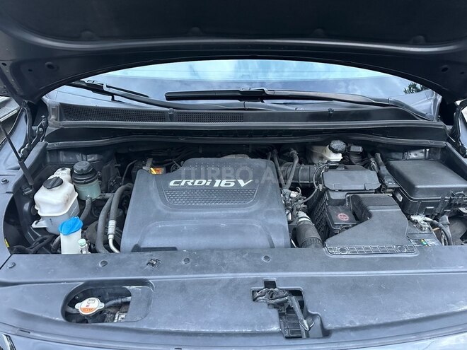 Kia Carnival-6