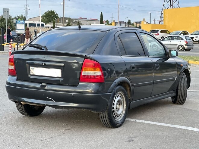 Opel Astra-3