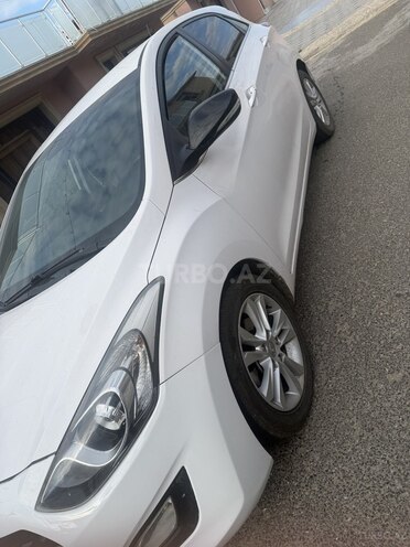 Hyundai i30-3