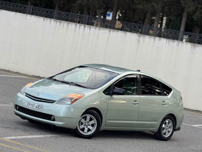 Toyota Prius-6