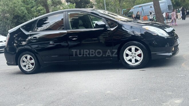 Toyota Prius-3