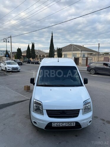 Ford Tourneo Connect-1