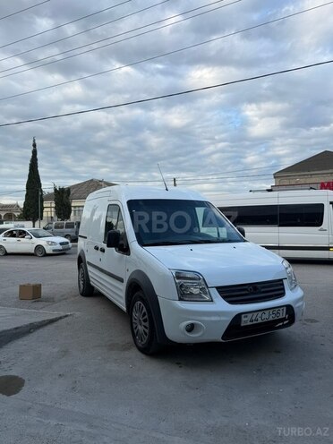 Ford Tourneo Connect-2
