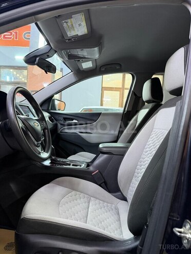 Chevrolet Equinox-11