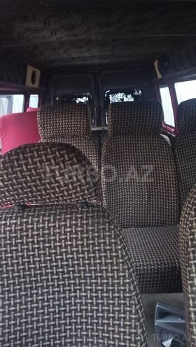 Ford Transit-4