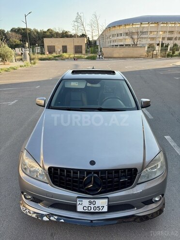 Mercedes C 300 4MATIC-2