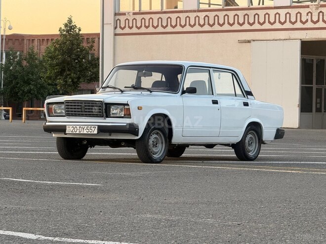 LADA (VAZ) 2107-3