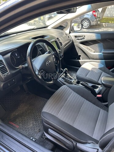 Kia Forte-5