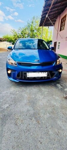 Kia Rio-1