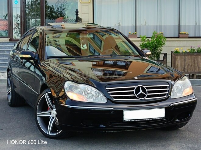 Mercedes S 320-1