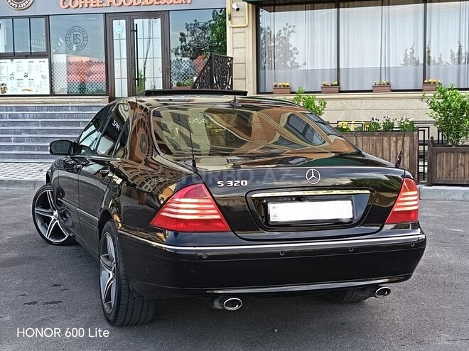 Mercedes S 320-9