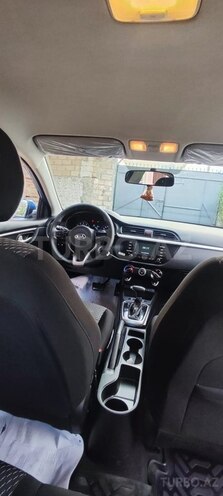 Kia Rio-4