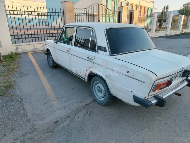 LADA (VAZ) 2106-4