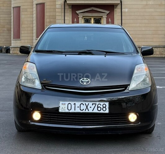 Toyota Prius-2
