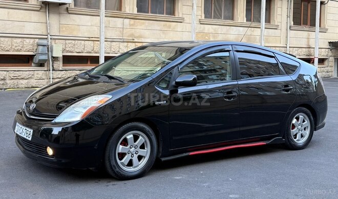 Toyota Prius-4