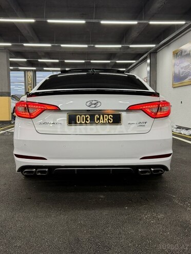 Hyundai Sonata-2