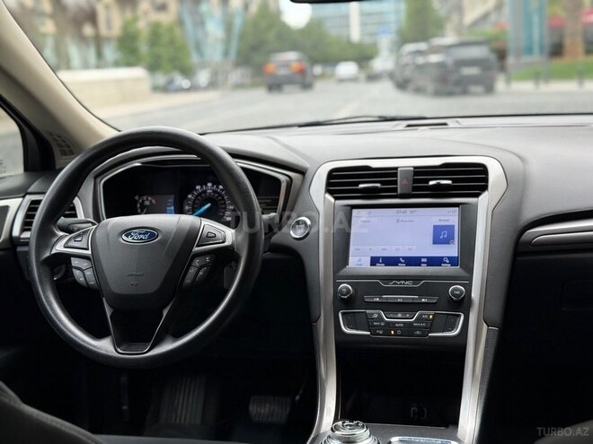 Ford Fusion (North America)-10