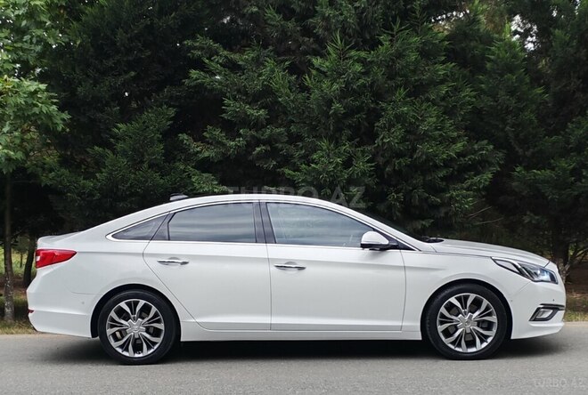 Hyundai Sonata-4