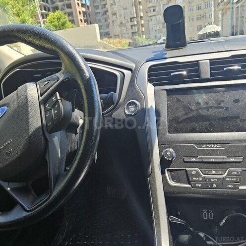 Ford Fusion (North America)-5
