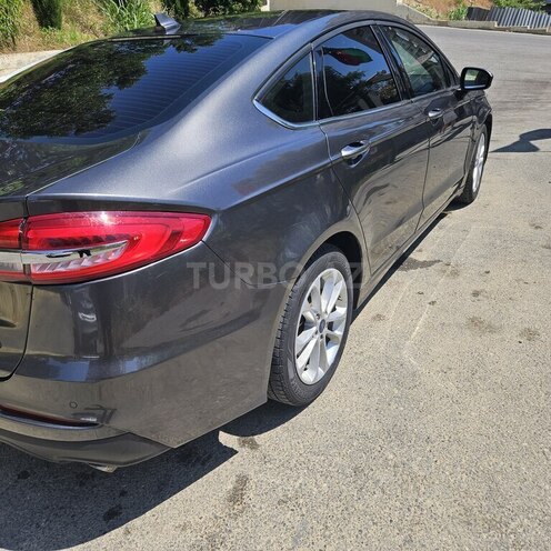 Ford Fusion (North America)-12