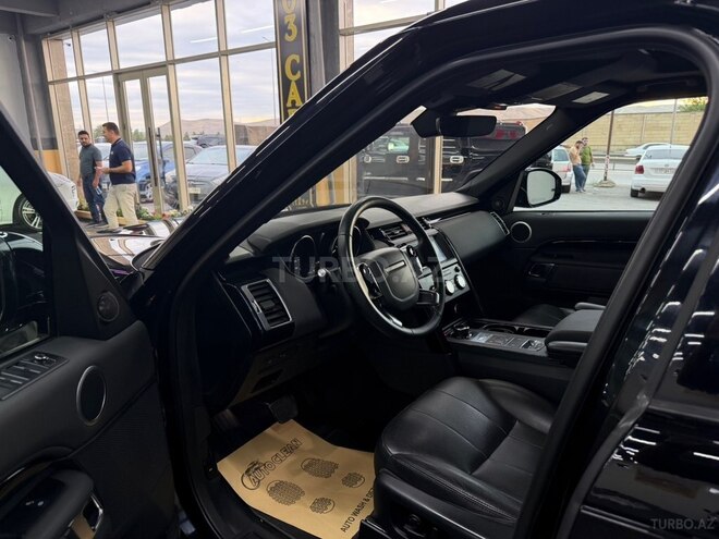 Land Rover Discovery-6