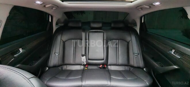 Hyundai Sonata-12