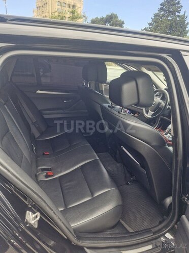 BMW 520d-11