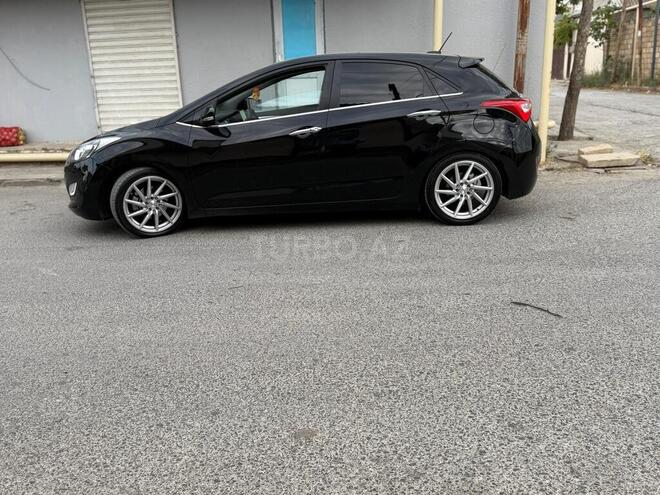 Hyundai i30-7