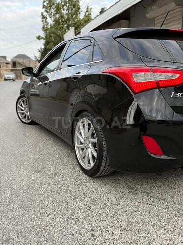 Hyundai i30-8