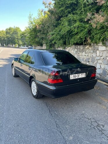Mercedes C 200-9