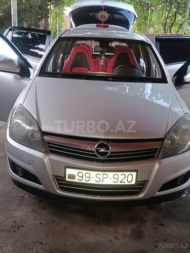 Opel Astra-1