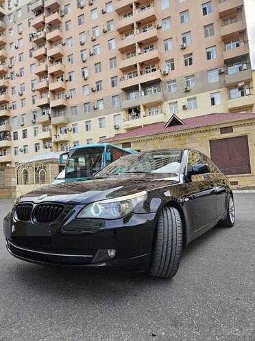 BMW 520-1