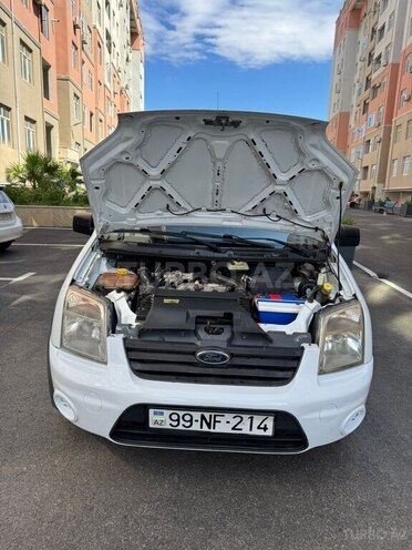 Ford Tourneo Connect-3