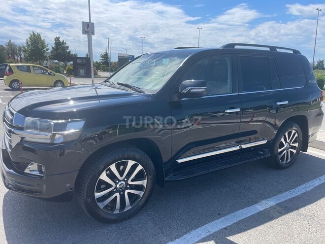 Toyota Land Cruiser-18