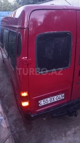 Ford Transit-11