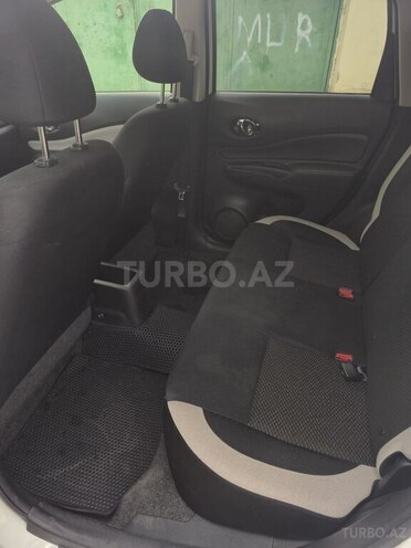 Nissan Note-5