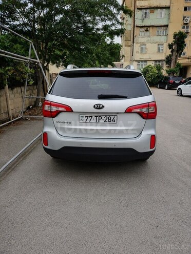 Kia Sorento-6