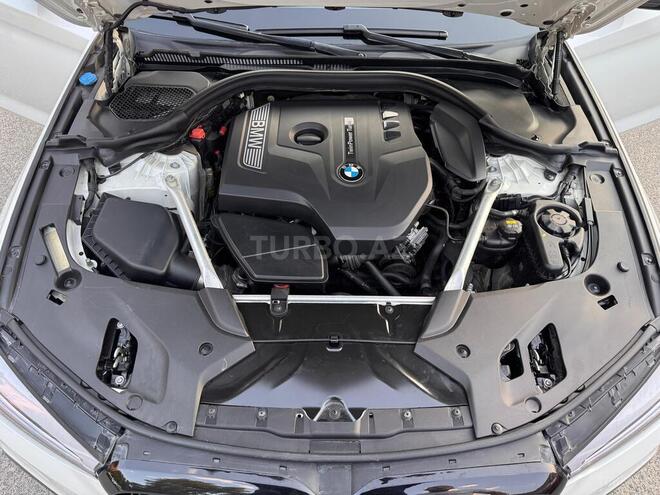 BMW 530-8