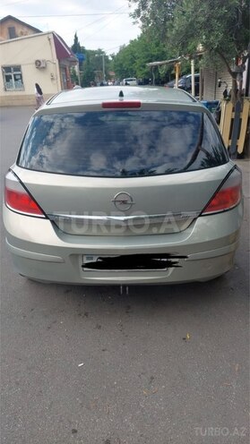 Opel Astra-13