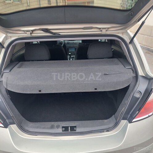 Opel Astra-7