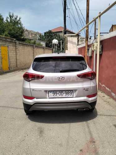Hyundai Tucson-2